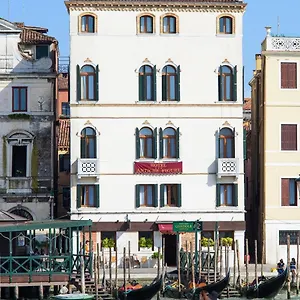 Otel Antiche Figure