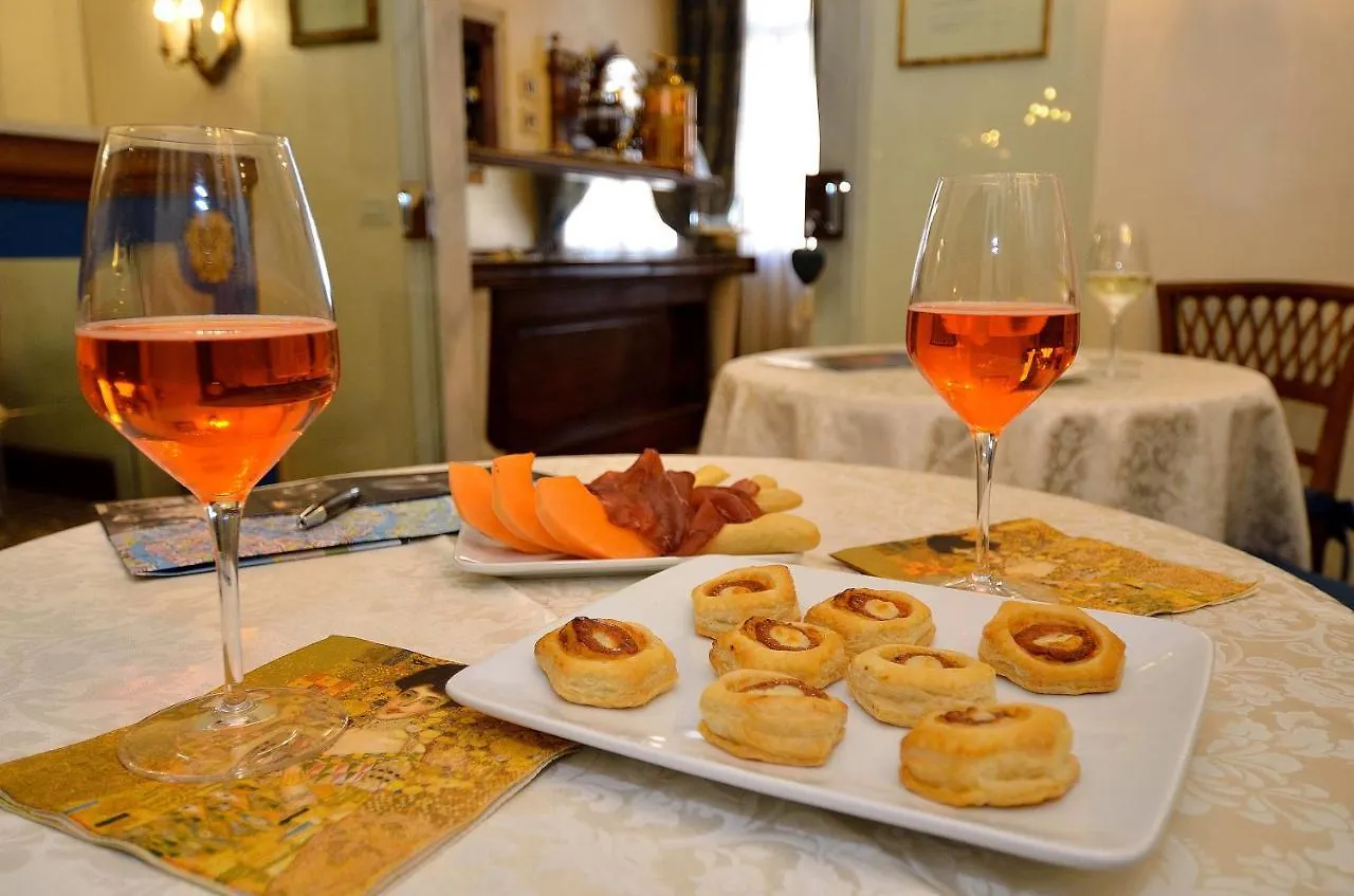 Penzion Hotel Palazzo Odoni Benátky