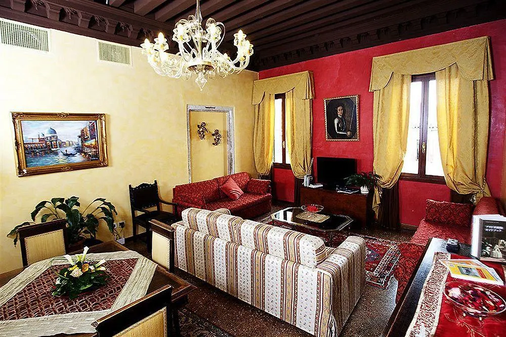 Hotel Palazzo Odoni Venedig 3*,